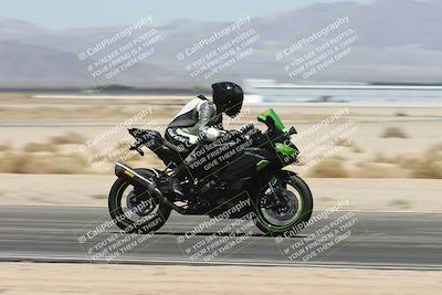 media/May-25-2025-TrackXperience (Sun) [[393a69de75]]/Level 1/Session 5 (Speed Pans)/